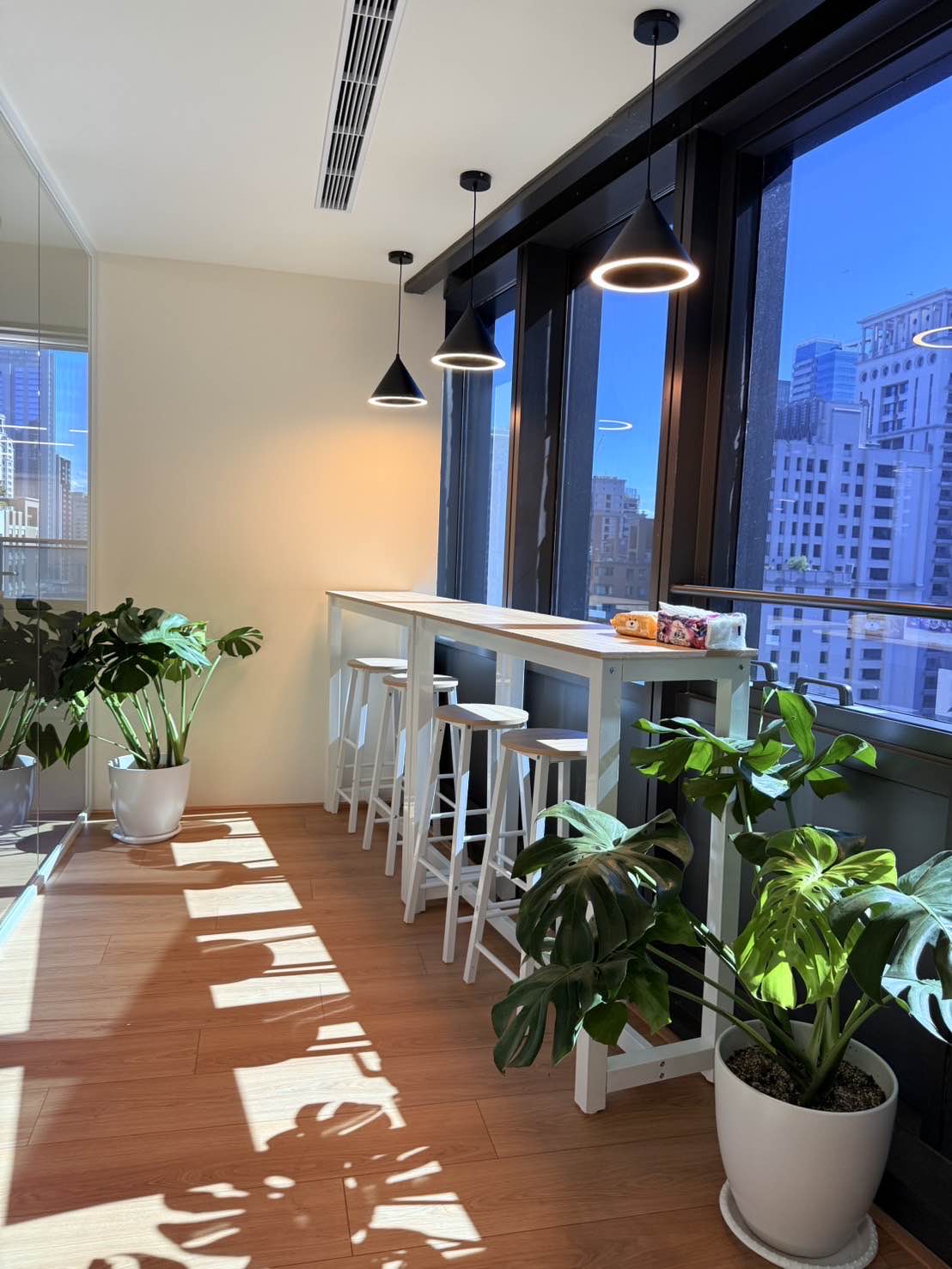 picture of work environment 1